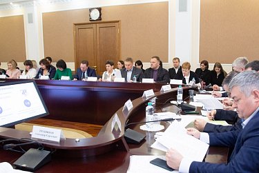 Депутаты приступили к рассмотрению проекта бюджета